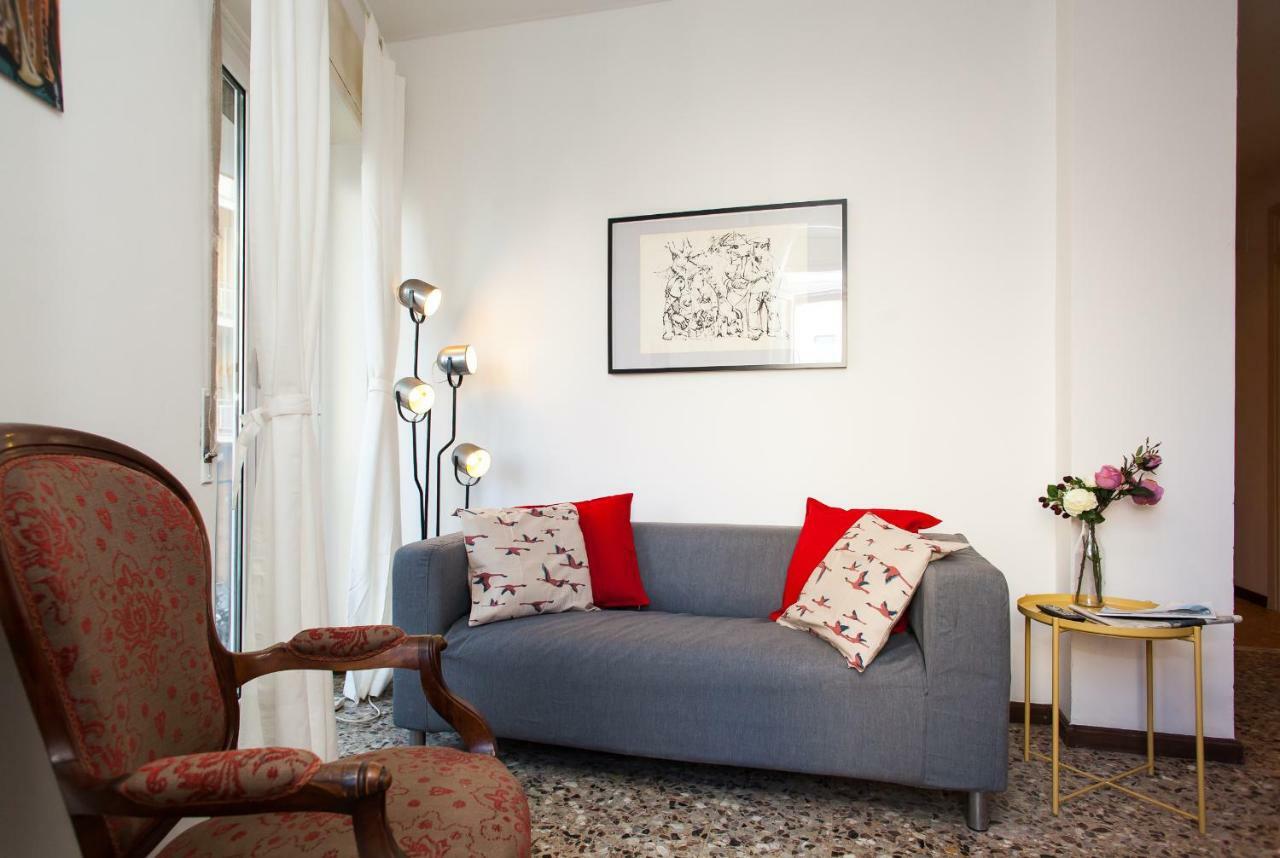 Casa Liberta - Downtown Modern Apartment With Airconditioning Sanremo Exteriör bild