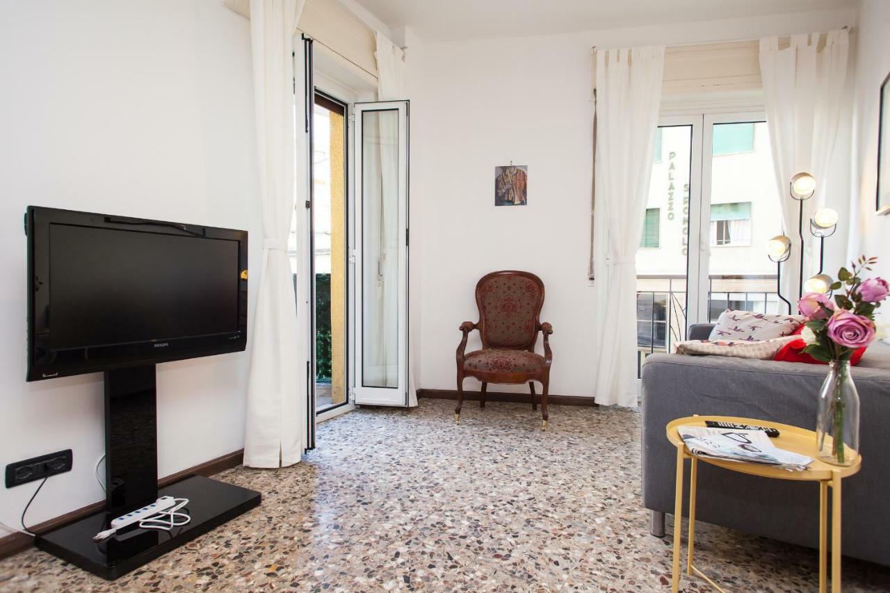 Casa Liberta - Downtown Modern Apartment With Airconditioning Sanremo Exteriör bild